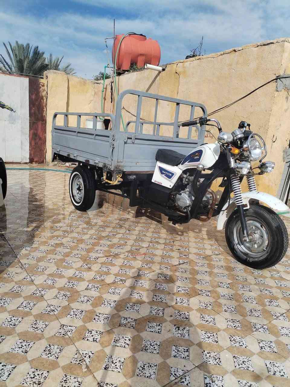 سلام عليكم ستوته للبيع مديل 2021  اوراقهه كامله مكينه بوشه او بستم شاصي كفاله ستوته جاهزه من الطول للطول ماناقصهه شي السعر مليون 550 او بيهه مجال مكاني الشطره عله طريق الدوايه هاذه الرقم ***********
