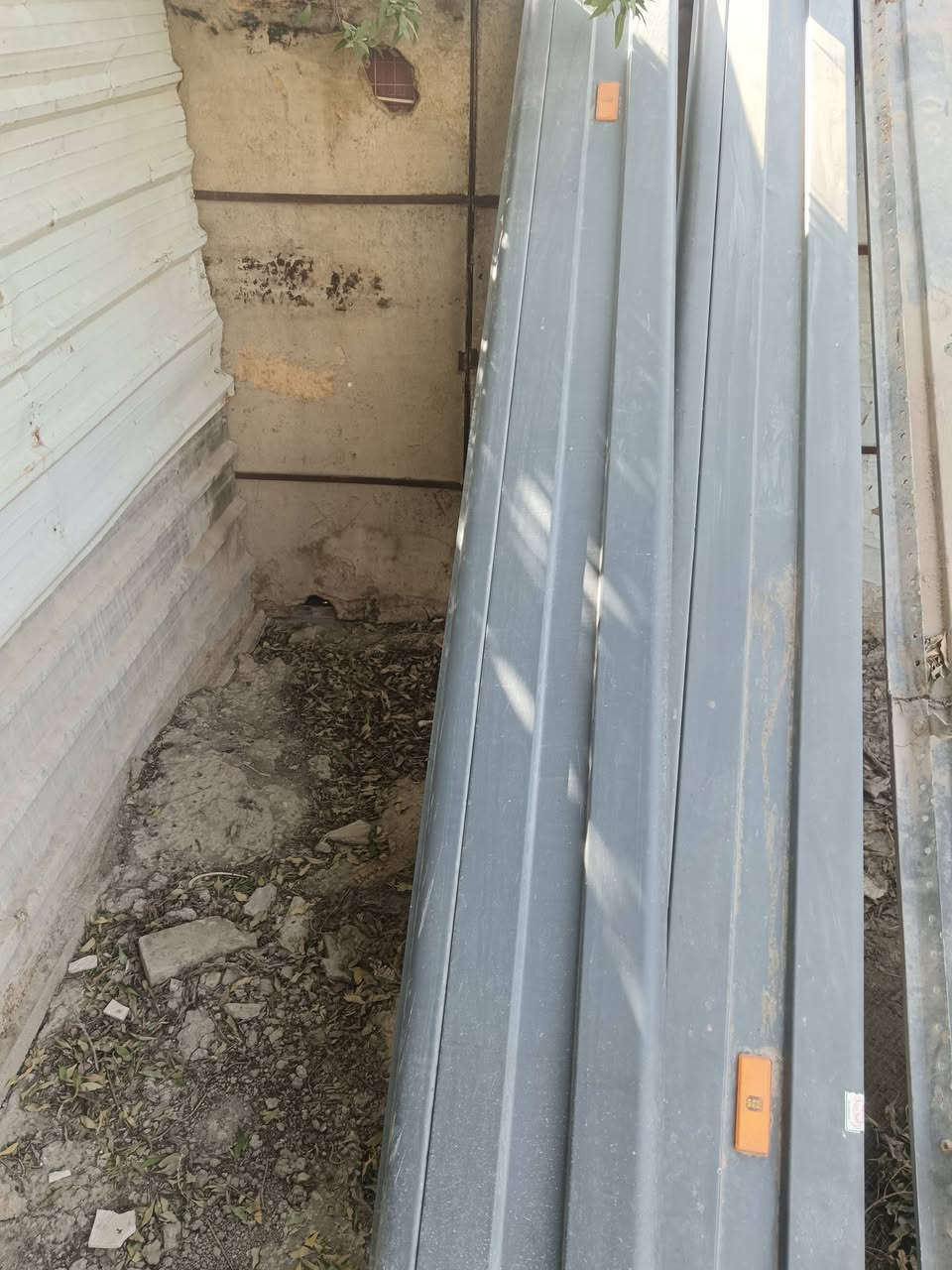 السلام عليكم زوج صناديق بلاستك مال آتيكو واسبايدرات للاستفسار الاتصال على الرقم ***********
