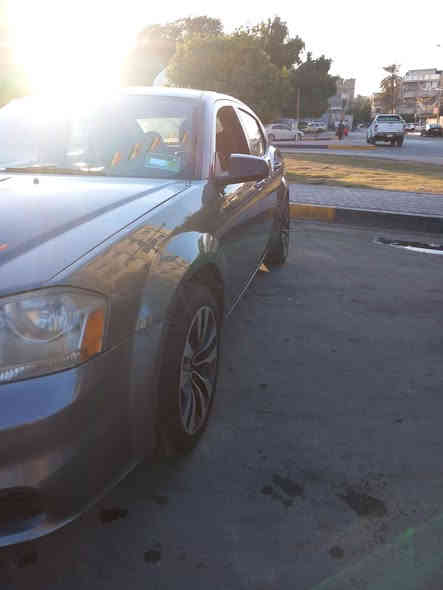 للبيع دوج افنجر موديل 2013 السعر 80$ ورقه وبيها مجال السونار ويا الصور *********** السياره  مكانها الاعظميه
