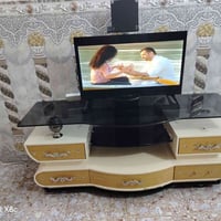 ميز بلازما • للبيع