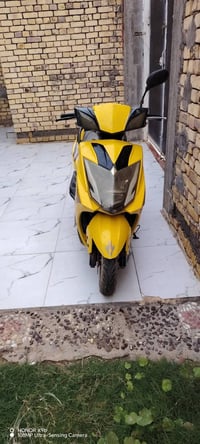 دراجه عاطله ابيع كوم حديد سعره 250 وبيه مجال لى شراي رقم 07711668121