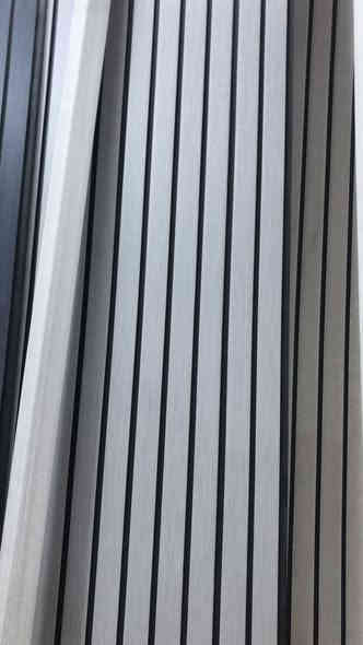 بديل الخشب قياس 30سم في 2.90    باسعار مناسبه جدا 5000فقط. لدى براق المشخاب للديكور النجف الاشرف المشخاب ***********
