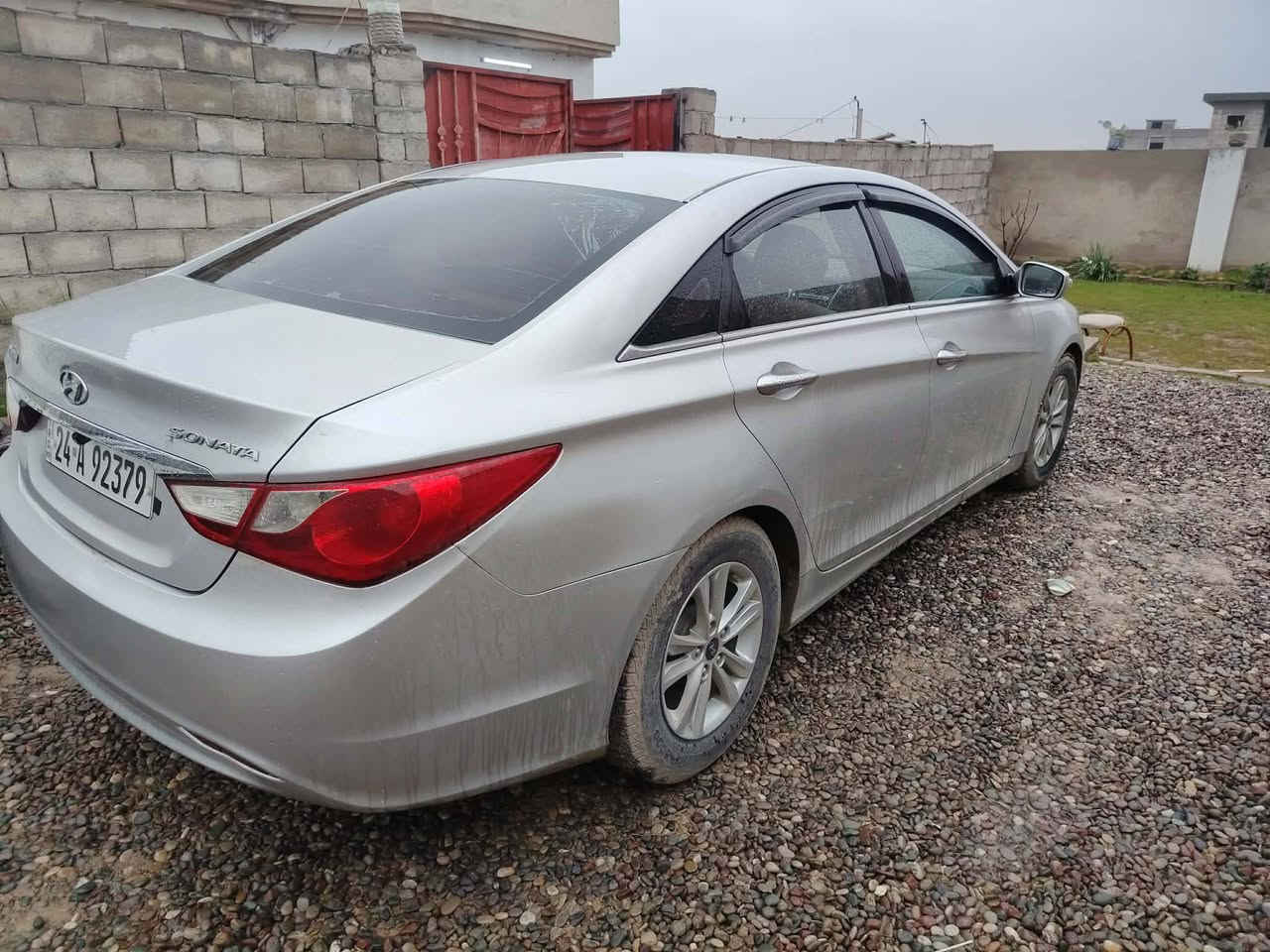 سونتا مضلع موديل ٢٠١٢ صبغ جاملغ شرط كاربون وتحويل كير ومحرك شرط للاستفسار ***********
