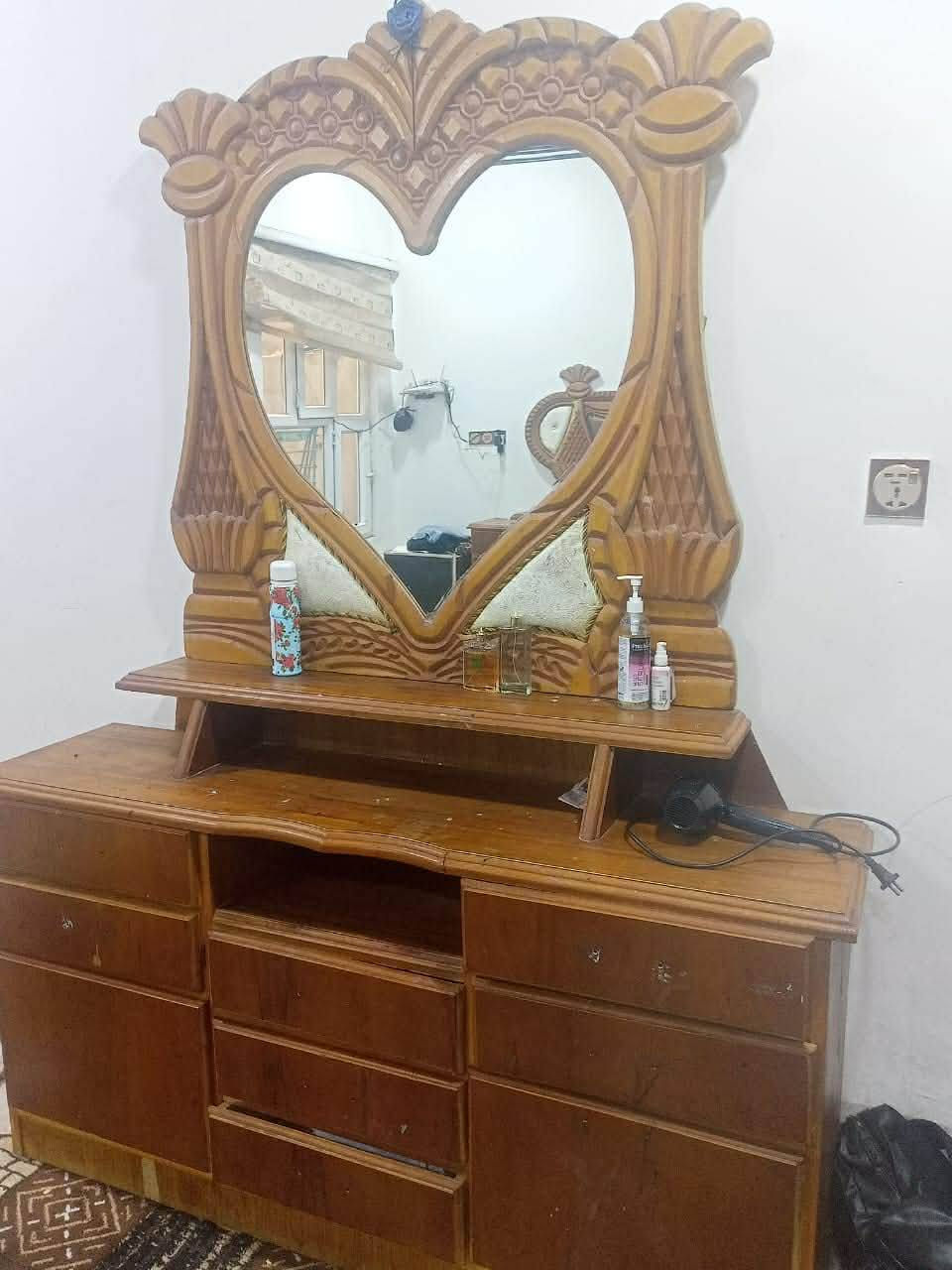 للبيع غرفة نوم السعر 550وبيها مجال العنوان حي السماح الشراي يدخل خاص


**إذا كنت صاحب هذا الإعلان وتريد حذفه لأي سبب، رجاءا أرسل رسالة إلى الدعم الفني**