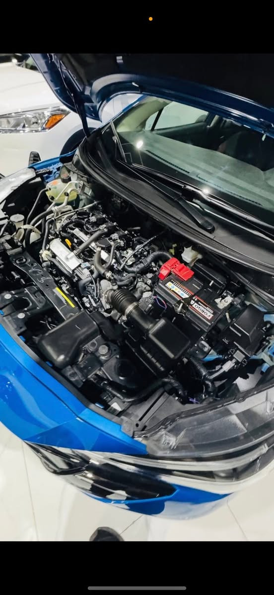 السيارة مرقم اربيل  وارد امريكي حادثه فقط بابين مبدله ولبلادي وجاملغ خلفي مصبوغ
حادث موضح بل صوره لون مميز. 

المواصفات.

محرك 1600.

كير CVT.

اشاير في المري LED.

قياده شبه اليه. 

ويل عنكبوت حجم 17 انج .

رادار امامي خلفي.

حساسات اماميه خلفيه وبل جوانب.

شحن لاسلكي.

اندرويد اوتو واير ليس.

شاشه حجم الكبير.

دخول ذكي.

بصمت تشغيل وبصمت ابواب.

ماشيه 29m

توقف ذاتي.

تنبيه الخروج عن المسار.

تحكم ستيرن جهتين.

تشغيل عن بعد. 

لايت LED.

كشنات هيتر. 

سبايدر خلفي...

وبعد هواي مواصفات مواصفات SR معروفه السعر 125قفل مكان السياره بغداد الدوره 

 السياره مميزه من ناحيت هيه مفوله اعلى شي SR ولون مميز ما موجود بس بل SR ونادر وشكل جديد. 

للأستفسار اكثر الأتصال على الرقم او المراسله على الواتساب***********
