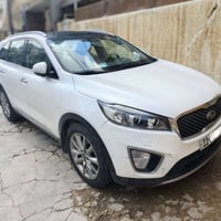 سورنتو. 2017 خليجي 6سلندر 3500   بانوراما  رقم بغداد   السياره مكفوله ...