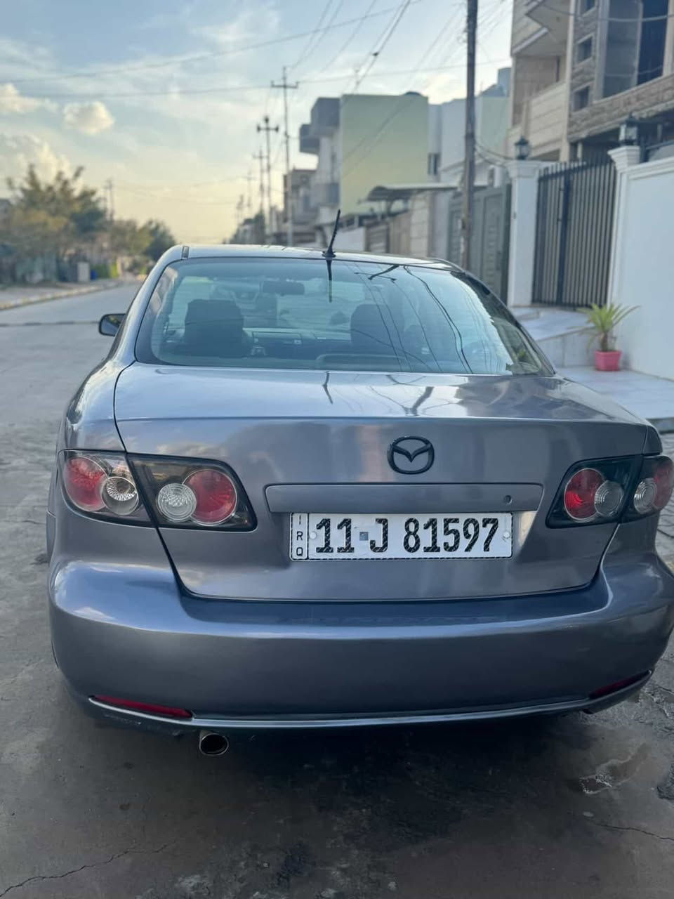 سلام عليكم  ورحمة الله وبركاته للبيع فقط مازدا موديل 2008   سياره صبغ عام للجماليه بدون اي دواخل وجاهزه رقم بغداد مشروع وطني محرك كير بل شرط تبريد شغال  سعر 74.  بي مجال للتوصيل ***********
