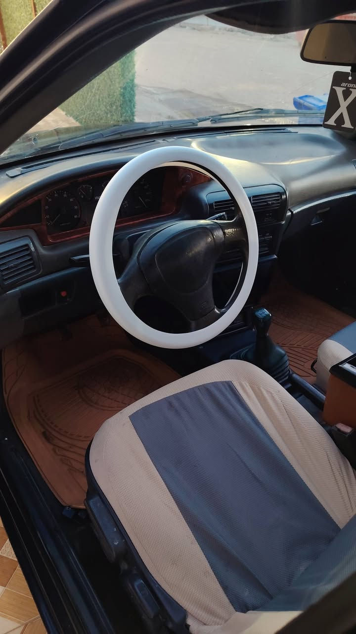 سيفيا للبيع موديل ٩٣ سياره حلوه ونضيفه مستعجل ع البيع سعرها ٣١ ورقه وبيه مجال
***********
