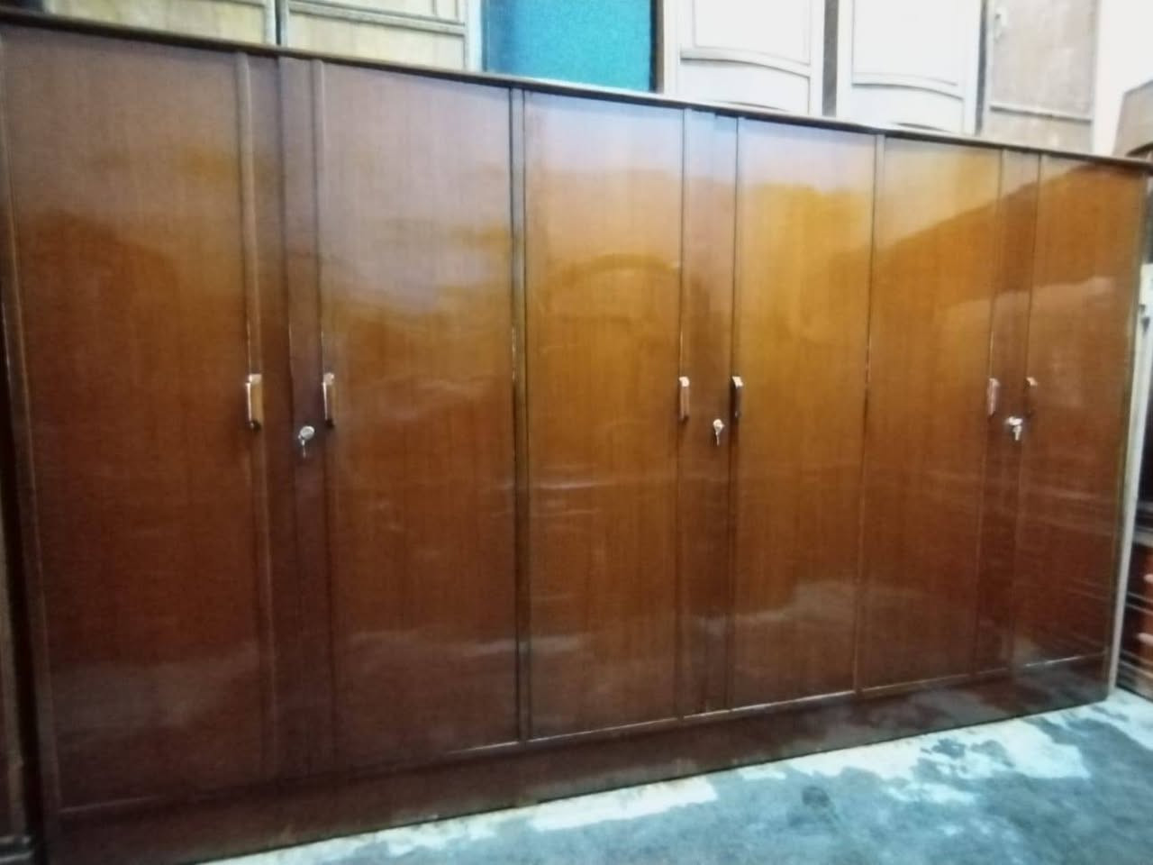 غرفه 6 باب طابق واحد صاج داخل وخارج مستعمل نظيف بغداد الأمين الثانية *********** سعر ٥٥٠
