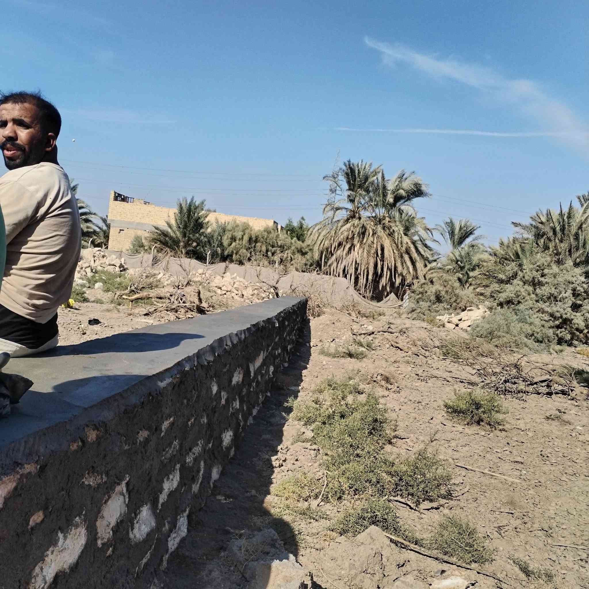 سلام عليكم عمي شغل اتمنا ينال عجابكم حجر ابلوك او طابوك هاذه رقمي *********** تعال خاص واتساب وهاذه رقمي الثاني *********** انتصال تكحيل جهتين متفرغ حالين
