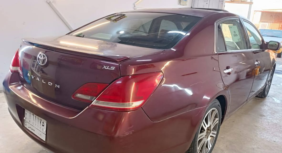 السلام عليكم ...
تيوتا افالون للبيع وارد امريكي
موديل 2008 رقم بغداد
بيه صبغ قطعتين والبنيد مرشوش جيلاتين فقط 
لو حني مكينه وكير وحداديه جدد تبريد ثلج 
سعر السياره 98 ورقه وبيه مجال حك الجيه
مكان السياره النجف الاشرف 
رقم الهاتف 
***********
