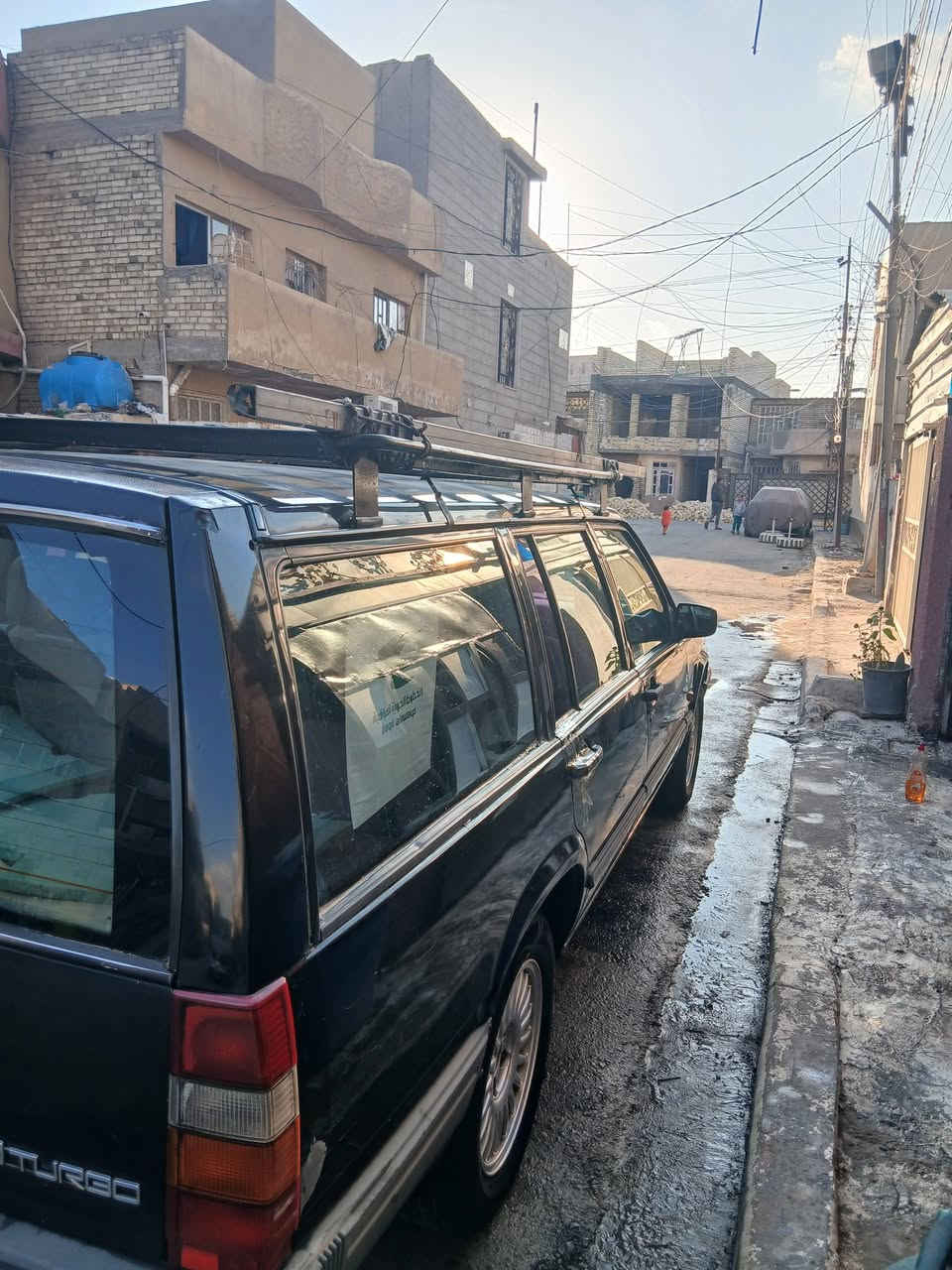 السلام عليكم فالفو موديل 1992 للبيع فقط
السياره جاهزه من كلشي 
كير ومحرك فالفو مو تحوير جديد 
حداديه كامله 
تخم تاير 
نظام ABS 
تخم تاير جديد 
داخل ابطاين جديد 
السياره ممعمره  علا وضع البلاد شركه 
تحويل وسنويه جديد  مداور  ثاني يوم بسمي السياره 
ويل كب حديث 
السعر ٧٠ وبيها مجال 
مكان السياره بغداد الزعفرانيه الاربع شوارع 
***********
