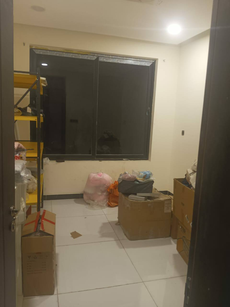 للإيجار شقة ارضيه مساحه 88م غرفتين وصاله وحمامين ومطبخ ومنور وتدفئه وتبريد مركزي الإيجار الشهري 750الف الموقع جسر الربيعي المؤدي الى ساحه الواثق


**إذا كنت صاحب هذا الإعلان وتريد حذفه لأي سبب، رجاءا أرسل رسالة إلى الدعم الفني**