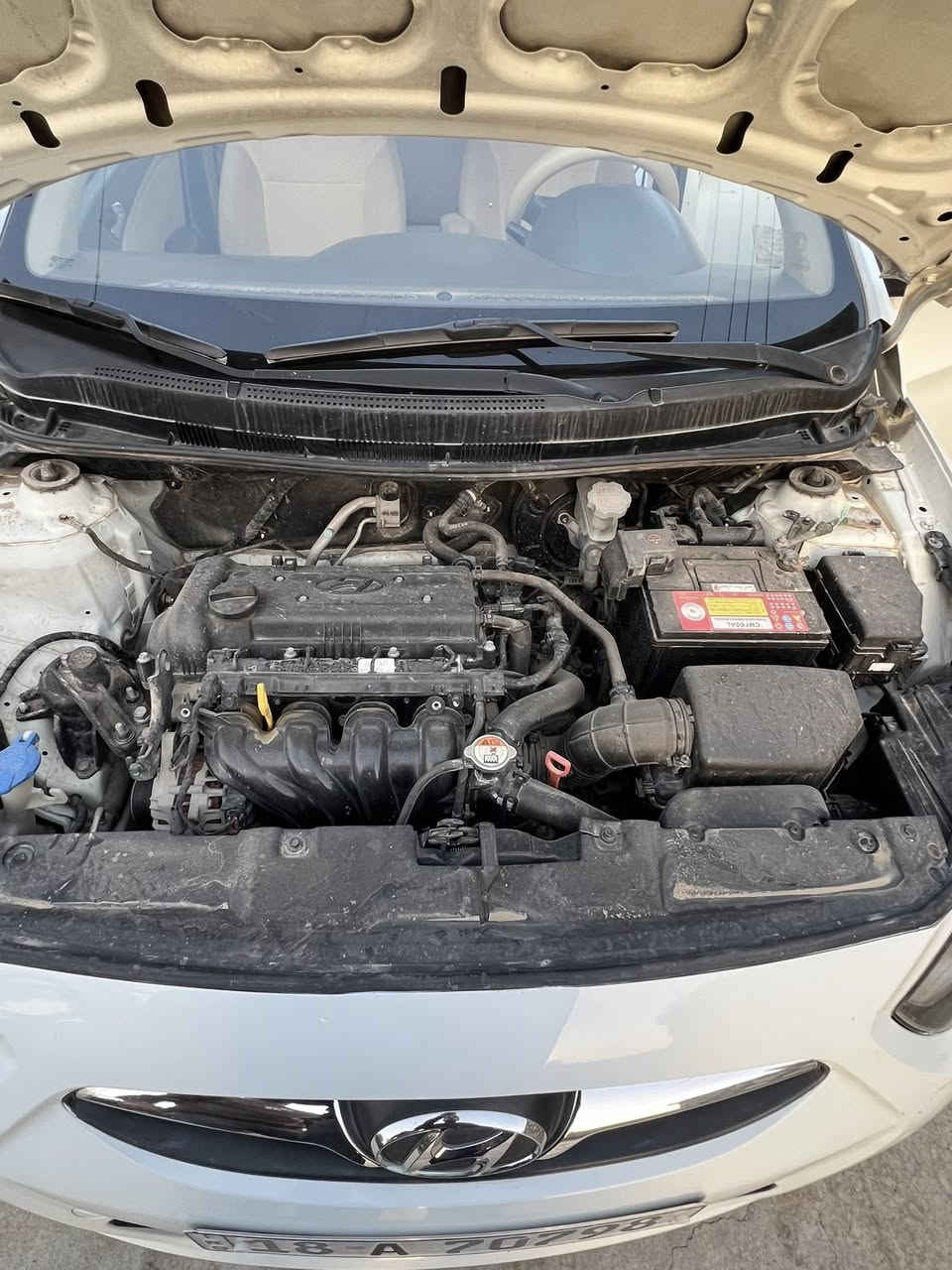 سلام عليكم اكسنت2014خليجي بيها صبغ  جاملغ السايق وربع البنيد والباقي كفاله عامه رقم بابل حره باسمي ✅ ممشاها112حقيقي✅ السياره جاهزه تخم تاير حداديه خير من الله مكانها بابل الحله 
للسعر يرجى الاتصال ***********
