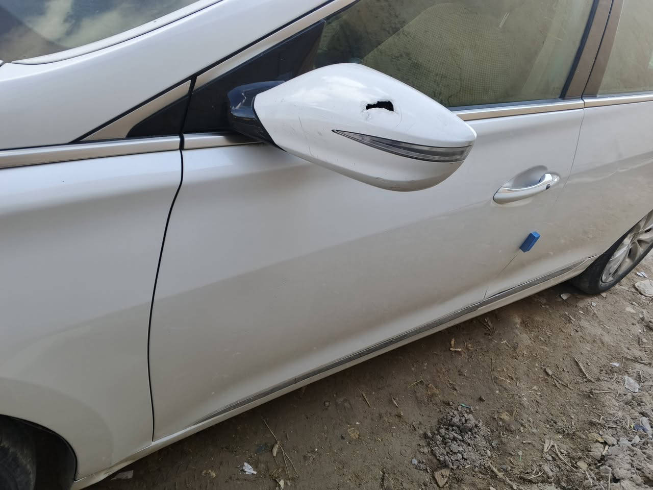 ازيرا خليجي موديل 2013 مراوس فقط نص فول سياره جاهزه مكاني بابل ***********
