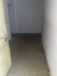 المعقل • غرفتين • شامل ماء وكهرباء