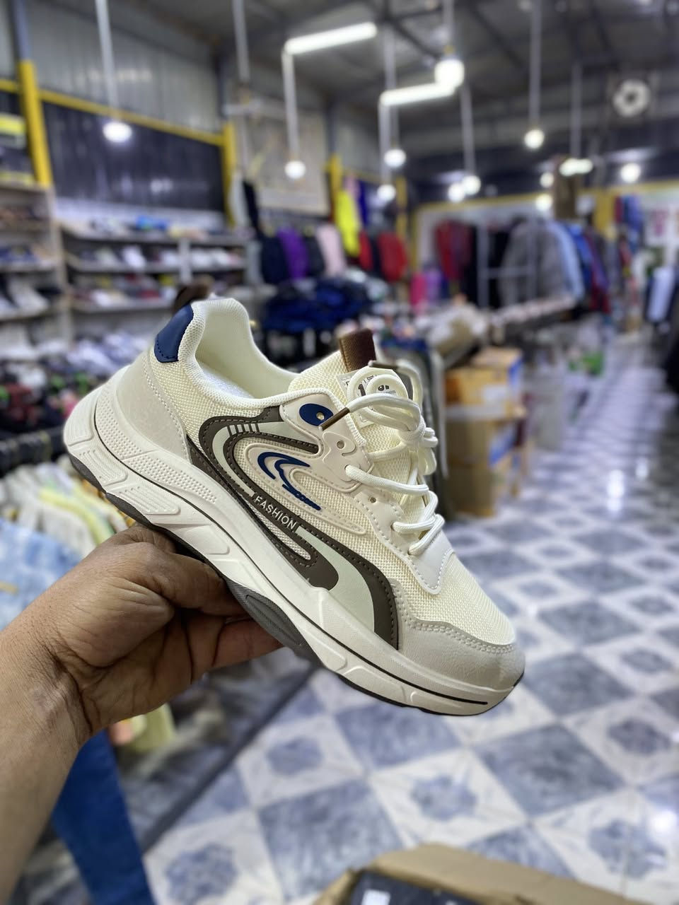 :
🔥 مجمع السجاد 🔥
وصلت تشكيلات جديدة ومميزة 👞👠👟
أحذية رجالي – نسائي – أطفال
رسمي، سبورت، مدرسي، طبي… وكل الموديلات متوفرة ✨
أسعارنا تناسب الجميع وجودة مضمونة 💯
تعال وشوف بنفسك الفرق بالأناقة والراحة 👌


**إذا كنت صاحب هذا الإعلان وتريد حذفه لأي سبب، رجاءا أرسل رسالة إلى الدعم الفني**