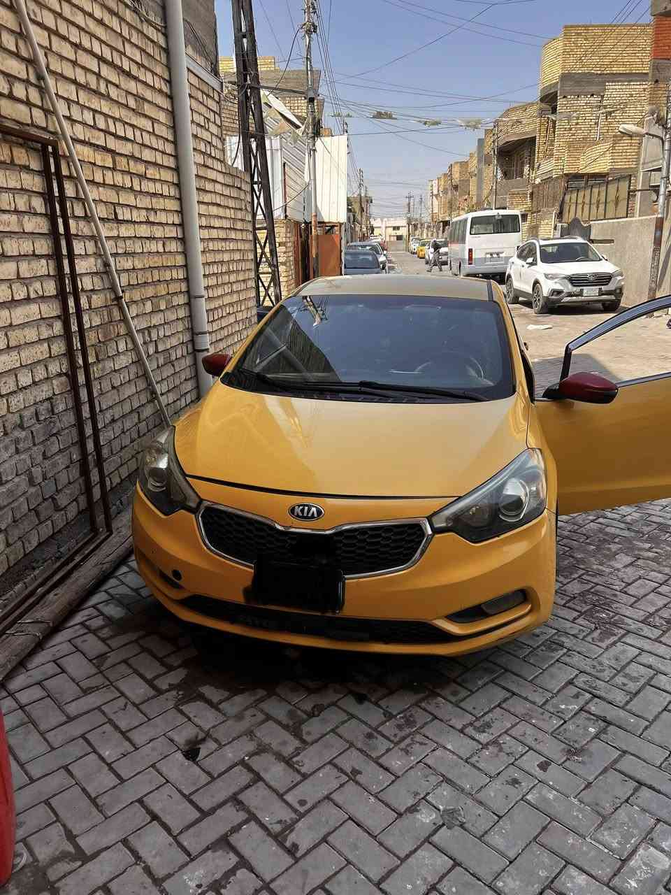 كيا فورتي 2014 محرك 2000gdi خير من الله تبريد ثلج وحدادية وباتري جديد واطارات نضيفة  رقم بغداد أنجليزي وبأسمي سنويه نهاية 2027 تحويل ثاني يوم أن شاءالله ***********
