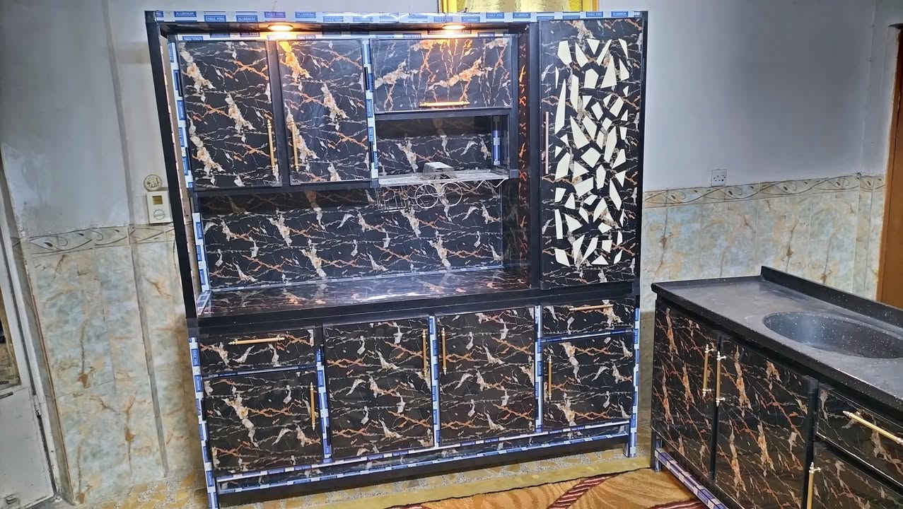 كاونتر 3 قطع مستخدم نضيف تفصال الألمنيوم مو سوكي لا يوجد اضرر عنوان شعب اكو توصيل *********** بي وتساب
