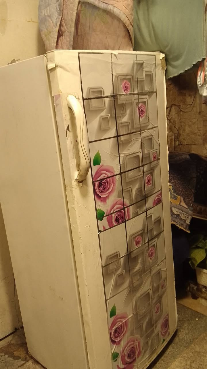 السلام عليكم عندي غراض البيع


**إذا كنت صاحب هذا الإعلان وتريد حذفه لأي سبب، رجاءا أرسل رسالة إلى الدعم الفني**