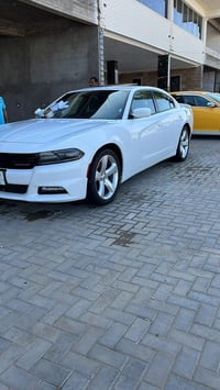 Dodge charger sxt plus 2019 وارد امريكي حادث صندوك بدون صبغ مكفولة ومف...