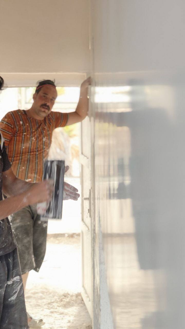 سلام عليكم  يوجد كادر لبخ جص من الموصل شقل مضبوط ونضيف على خيط ولوزان  يتكون من خمسه صطوات وخمس عمال  نبات بنفس الموقع. ومن الله توفيق أن شاء الله.  ***********وتساب   ***********  تصال
