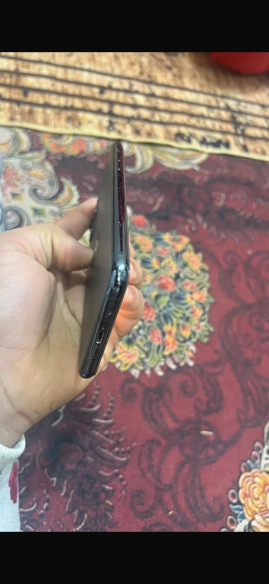 سلام عليكم آيفون ١١برو ماكس جهاز نضيف مبدله شاشه وبطاريه فقط بطاريه ١٠٠شاشه ٣خيارات ذاكره٢٥٦السعر ٢٧٥وبي مجال العنوان بغداد  البديات لاستفسار ***********
