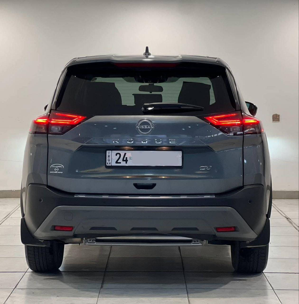 نيسان روج 2023 مواصفات SV
مواصفات : بصمة ، تشغيل عن بعد ، بصمة ابواب ، قطعتين تبريد ، تحديد مسار ، كروز سرعة ، كامرة خلفية ، هاند بريد الكتروني ، كشن السايق كهربائي ، شفتات بالستيرن ، اوتو هولد 

ضرر السيارة خلفي باب مبدل شركة نفس اللون بدون صبغ و داخل الباب صبغ ، تعديل بارد ربع جاملغ الخلفي فقط ايرباك تكمة فقط. 

السيارة على ايدي دهن اصلي وبانزين محسن ، السيارة ماشية حاليا ٣٢ الف ميل.

السعر ١٦٥ ورقة مجال بسيط

مكان السيارة الموصل

***********
***********
