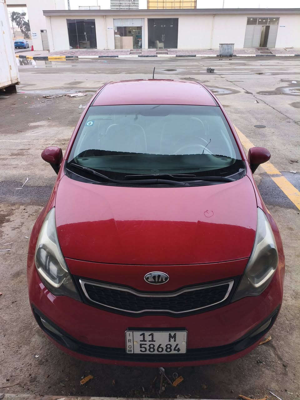 السلام عليكم كياريو2013للبيع بدون حادث باسمي السيارة حلوة وجاهزة .للاستفسار الاتصال على الارقام ***********
