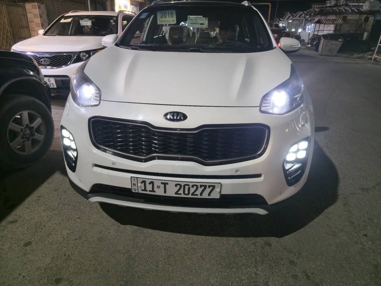 السلام عليكم  ...
سبورتج خليجي 
موديل  2018 
كفاله من صبغ وفتح وتبديل 
محرك  2000
المواصفات 
جي تي لاين 
معروفه مواصفاتها 
بصمه وفتحه وكشنين كهرباء
كشن جلد 
فتحة سقف بانوراما
حساس امامي خلفي 
كامرة 
سايد بريك بصمه
جنطة ذكيه كهرباء 
هواي مواصفات الجانيها يعرفها
حداديه تخم تاير ويل 19 
ماشيه  96 الف
السعر 195
العنوان واسط النعمانيه 
للاستفسار 
***********
***********  واتساب

