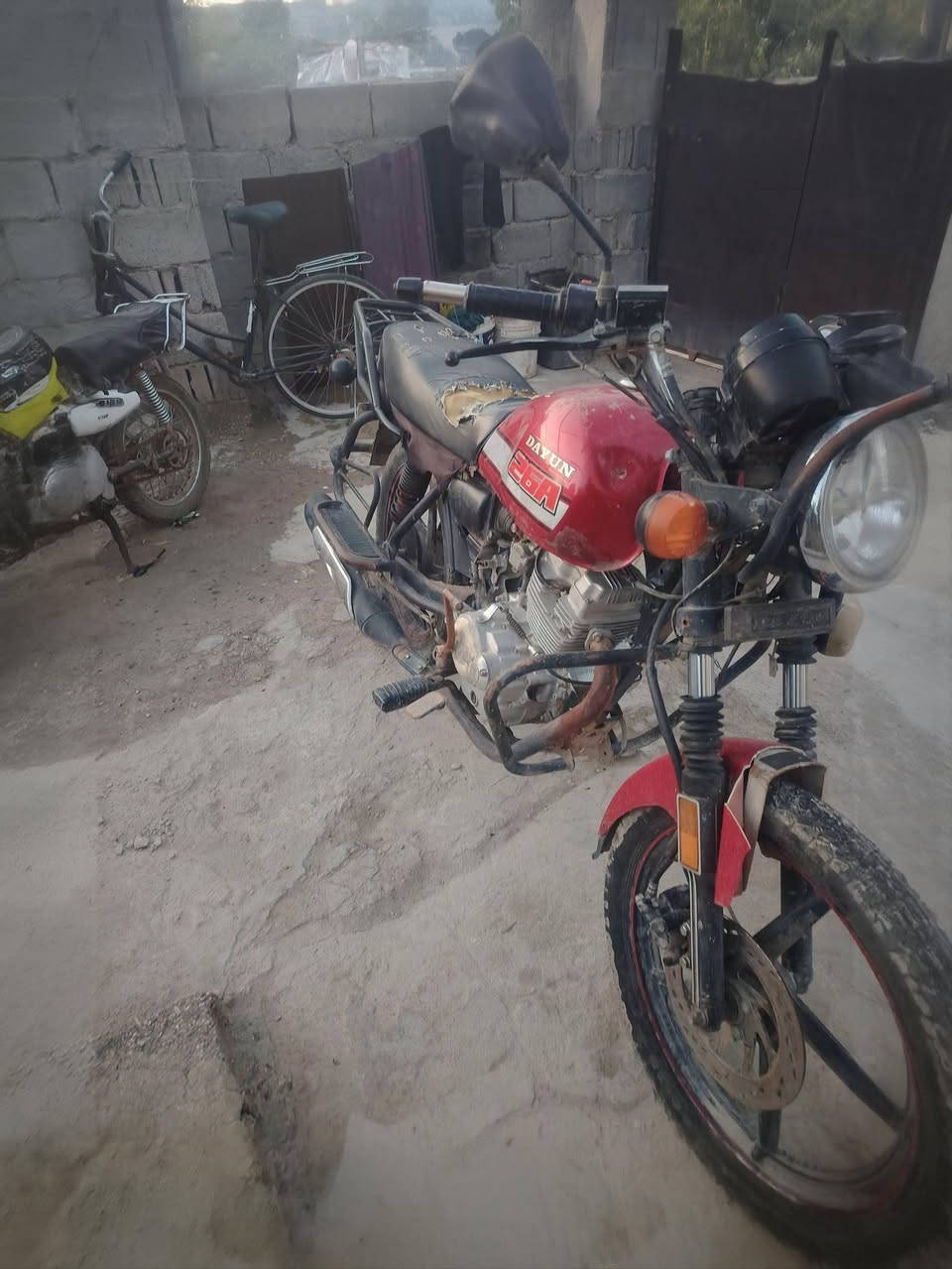 سلام عليكم دراجه دايون نفخ محرك مال دايون عضم مديل 2020 سنويه مداور ثانيوم كهربائيات كلهه شغاله دراجه احله من الصوره مكان كربلاء بل حر
السعر 1100 بيهه مجال حك الجيه
رقم ***********
