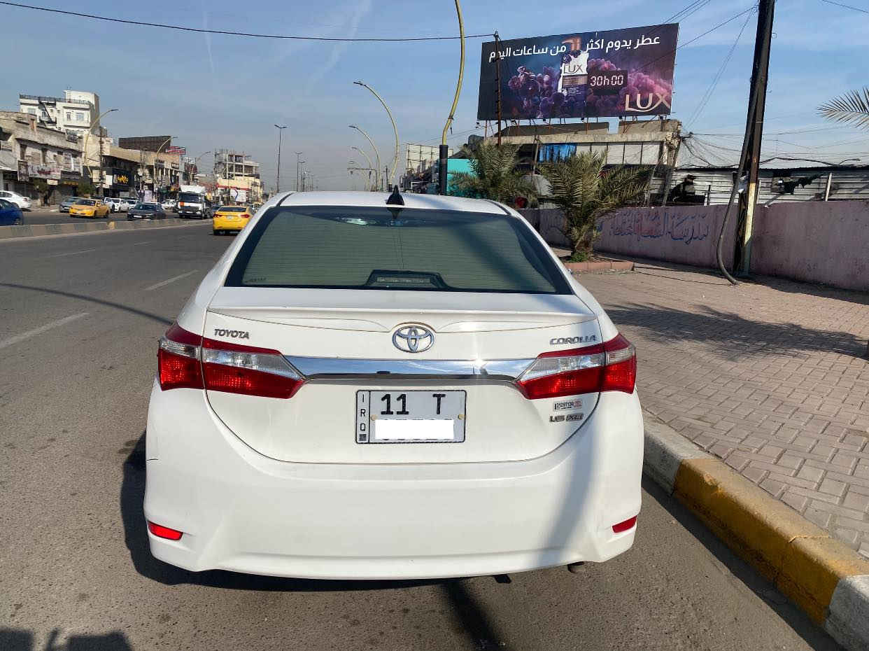 سلام عليكم كورلا ٢٠١٥خليجي
مكفوله من صبغ فقط دعاميه اماميه جماليه
وبارد بجملغ
صدر تخم تاير سياره جاهزه للخير 
مكينه كير مكفولات
ماشيه ٨٠فقط
رقم بغداد لدولي 
رايدها ١٤٧وبيها مجال
مكاني بغداد
الاستفسار ***********
