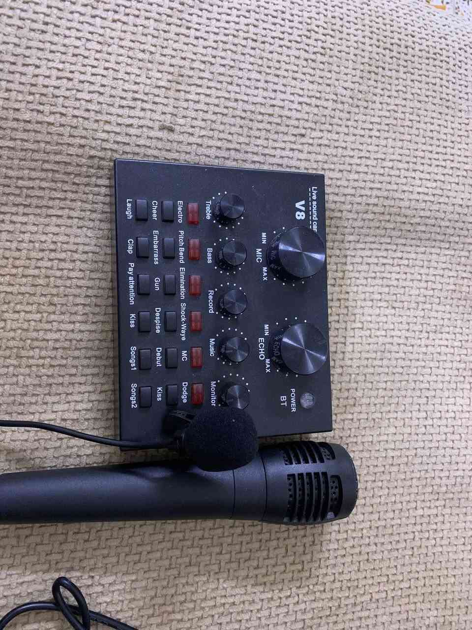 V8 للبثوث والاستخدام
مع مايكات 2 كامل ملحقات السعر 25


**إذا كنت صاحب هذا الإعلان وتريد حذفه لأي سبب، رجاءا أرسل رسالة إلى الدعم الفني**