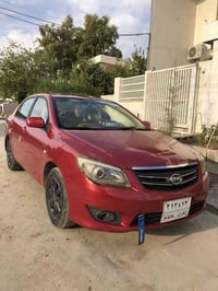 سلاوی خواتان لیبی byd f3 مۆدیل  ٢٠١٤ گێر عادی بیتاقەی بەنزینی هەیە(بەس...