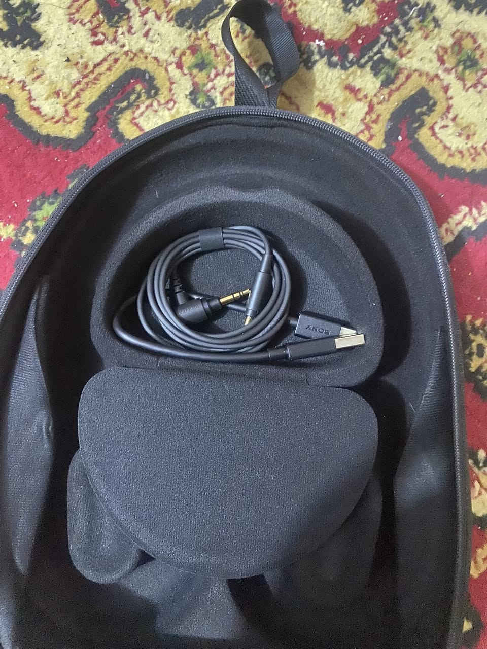 السلام عليكم سماعة سوني M5 للبيع غير مستخدم السعر 290 الف مكاني بغداد ***********
