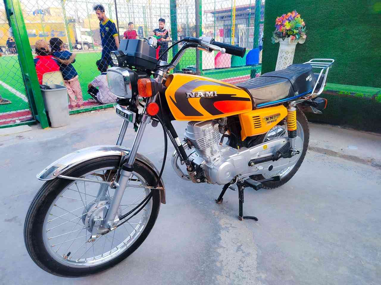 السلام عليكم دراجه نامه اصول
اوراق كامله دراجه نظيفه تجي وتشوف بعينك كفاله عامه حته من الزلغ 
موديل ( 2023) 
مكاني ميسان _ ابو رمانه 
رقم الهاتف. ***********
