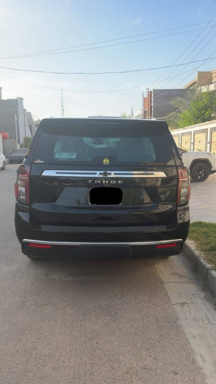 تاهو 2024 LS
مغلفة PPF بالكامل وضمان 10 سنوات كل 6 اشهر ادامة
ماشية 20 الف 
رقم بغداد تحويل مباشر 
وكالة المنصور بعدها بالضمان
السيارة مكفولة كفالة عامة 
فقط رصعة كد اضفر 
وشخط صغير بالدعامية الخلفية باقي السيارة كفالة عامة 
مكان السيارة بغداد الشعب 
السعر 48000$ يعني 4 شدات و 80 ورقة 
***********
***********
