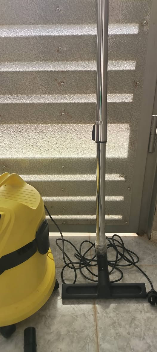 مكنسة كارشير. باله. كلش نظيفة (البوري ترهيم مو مالتها).  السعر 40 الف وبيها مجال. للأستفسار راسلني خاص


**إذا كنت صاحب هذا الإعلان وتريد حذفه لأي سبب، رجاءا أرسل رسالة إلى الدعم الفني**