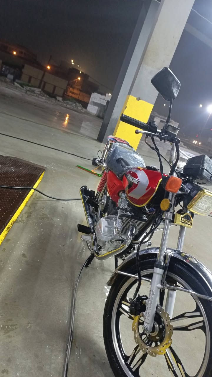 سلام عليكم ماطور سلف 5 كير 2021 كامل امكل ماطور ماممفتوح شرط منفيس  لا صرف ولا نفخ دبلات شغاله  وارمنيه شغاله مكينه خرس... مراوس ويا ماطور 2020 او 2021 وفوك 🌺يكون نفس النضافه.... الرقم ***********
