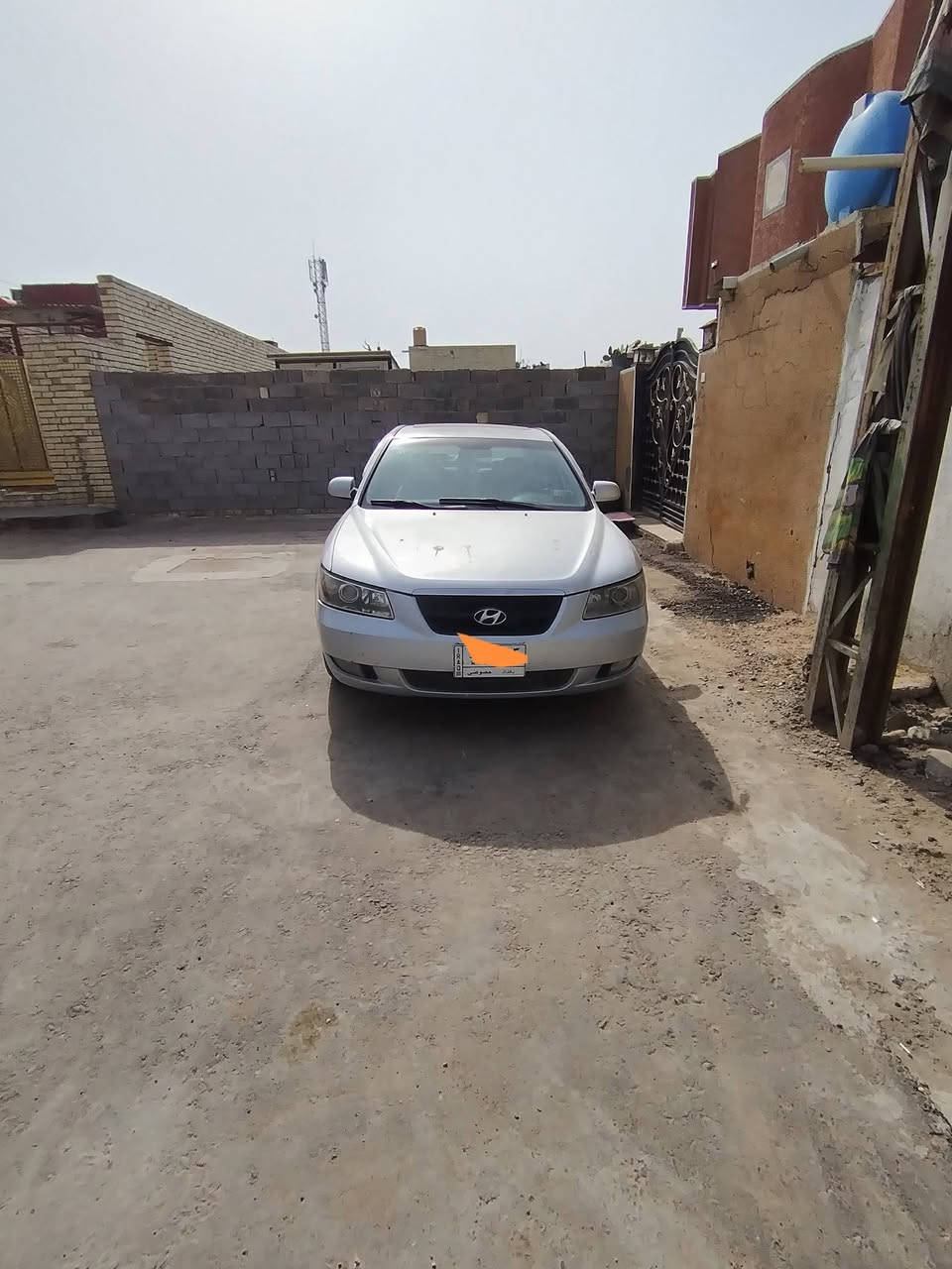 السلام عليكم أخوان سوناتا موديل ٨ بسمي بغداد مشروع وطني جاملغ وبنيد تبديل وجاملغ الخلفي صبغ  كير مكينه لا تبخير ولا تنقيص مكينه ٦.مكان السياره بغداد حي اور *********** تحياتي
