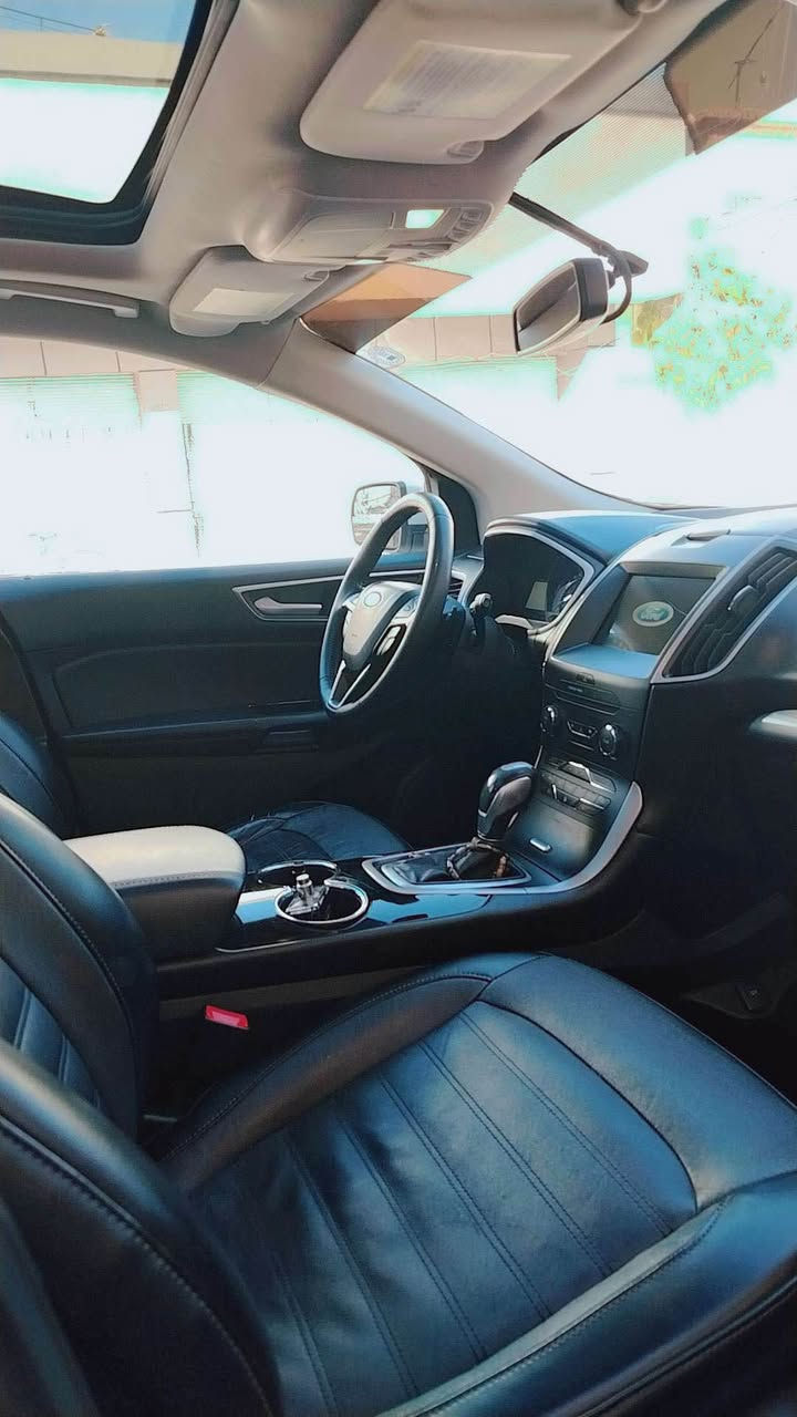 فؤرد ئيدج ٢٠١٨ 
***********
فوول فوول
پانؤرامة
جام ئةوتؤ
كوشين كارةبا
كوشين هيتةر 
كوشين جلد 
بةسمة
بريك بةسمة
ئةوتؤ هؤلد
دةبل ئةكسلAWD
مةكينة ٢٠ي تؤربؤ
زؤر مواسةفاتي تر
روبحةك بؤنيتي بؤياغة
لةگةل روبحةك چامرغ
بي ژؤري بي ئيرباگ
سيارةكة زؤر جوان و تازة مايتةوة
كارةبايات و گير و مةكينةي بة شةرتي ١٠٠ فيتةر👍
*********** أربيل, العراق
