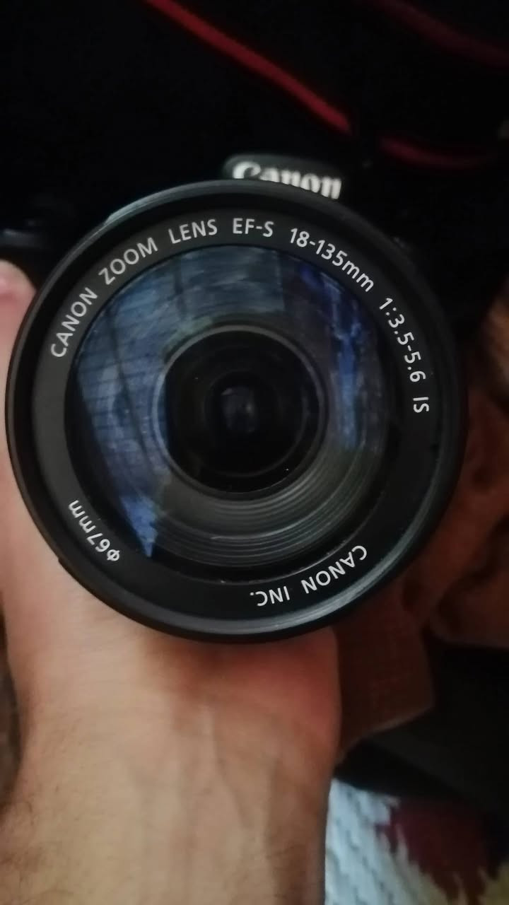 السلام عليكم كانون 60 D
عدسه mm135-18 جديده كلش 
مااعرف شنو عطلها احط بيها البطاريه تطلع مابيها شحن 
قيم واخذ بما يرضي الله مكاني البياع


**إذا كنت صاحب هذا الإعلان وتريد حذفه لأي سبب، رجاءا أرسل رسالة إلى الدعم الفني**