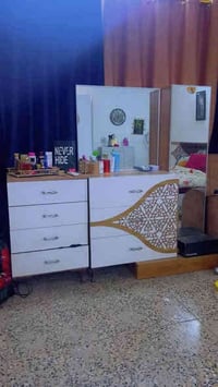 الموقع: بغداد – الدورة / ميكانيك سلايــت  للبيع غرفة نوم راقية 6 قطع ب...