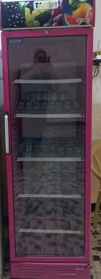 عيني هاي عارضه للبيع مكفوله وشغاله وتبريدها ثلج خير من الله للاستفسار ...