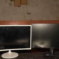 شاشة أسوس VG278QR • شاشة سامسونج SC27F39FHM • نقص محولات