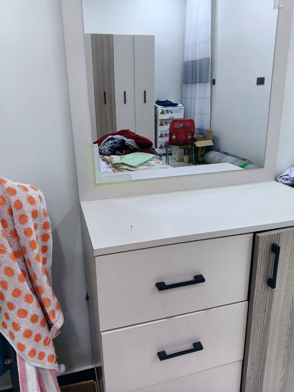 غرفة نوم جديدة صار شهر من اشتري 5قطعه السعر 400


**إذا كنت صاحب هذا الإعلان وتريد حذفه لأي سبب، رجاءا أرسل رسالة إلى الدعم الفني**