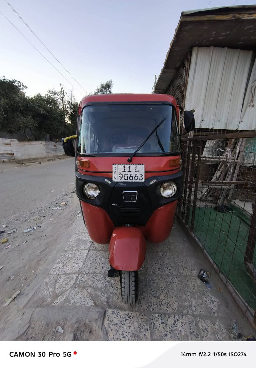 سلام عليكم تكتك البيع 21شهر 11بسمي تحويل ثاني يوم مدينه الصدر الدسيم سعر ٨وربع وبيه مجال حك جيه ‏‪***********‬‏
