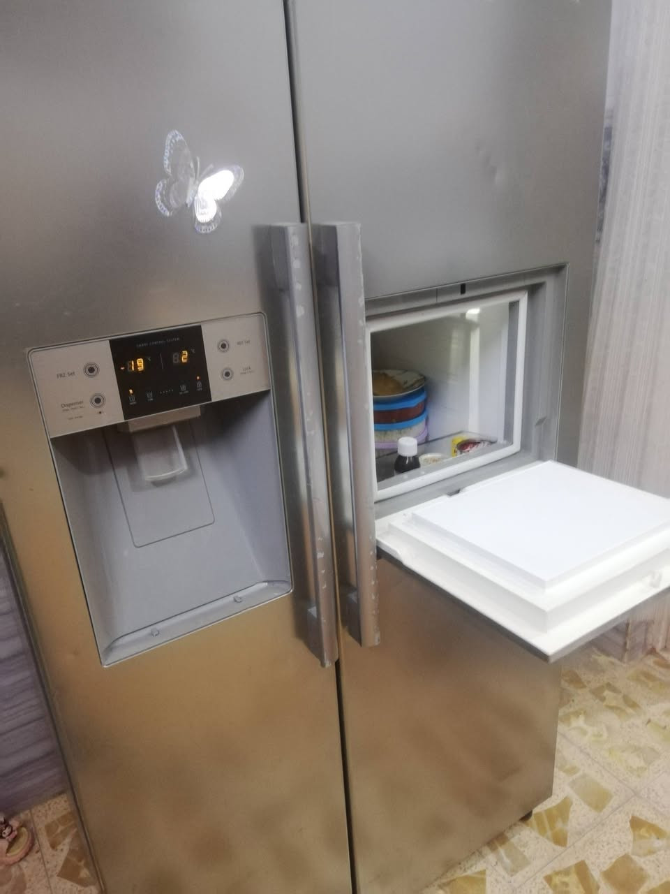 ثلاجه+ مجمده نوع دايوو حجم كبير بابين نضافه فول شرط التجميد ولبروده سعر خاص


**إذا كنت صاحب هذا الإعلان وتريد حذفه لأي سبب، رجاءا أرسل رسالة إلى الدعم الفني**