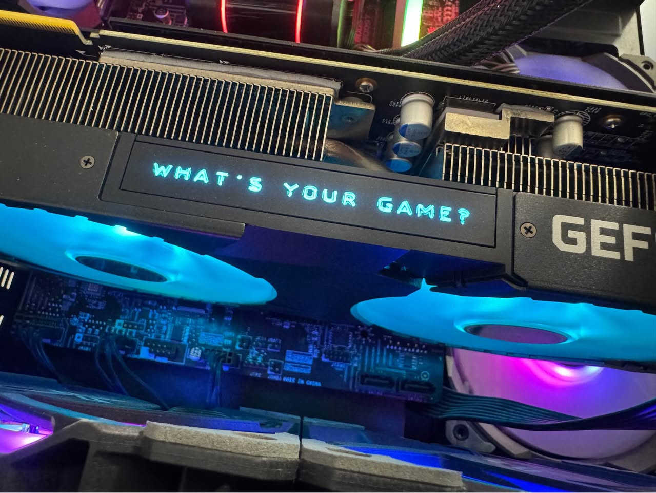 640$ 

pc
CPU: intel i5 gen 10
GPU: RTX 2080 super
RAM: 16 / 3600hz T-force
HARD: 512 ssd nvme 
COOLER: liquid cooler 
کەیسێکی زۆر بەهێز بۆ ئاستی 2k أربيل, العراق


**إذا كنت صاحب هذا الإعلان وتريد حذفه لأي سبب، رجاءا أرسل رسالة إلى الدعم الفني**