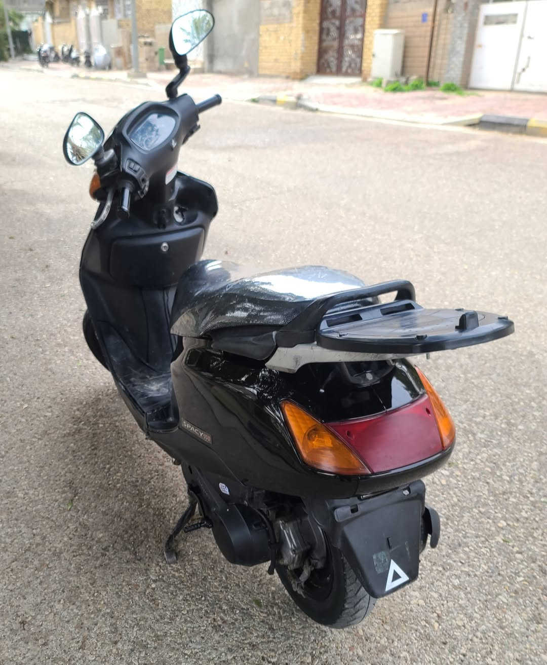 سبيسي ياباني 

دراجه جاهزه كل نقص مابيه 

(مكينه مفتوحه اول فتحه رايمر )

اي استفسار خاص او الاتصال  ***********
